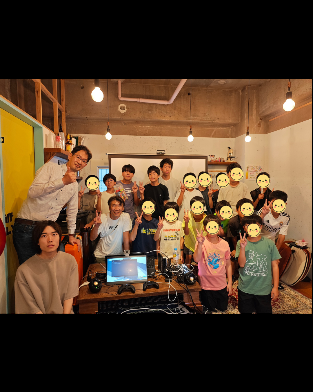 シャッター商店街の駄菓子屋で、eスポーツ大会をやった話